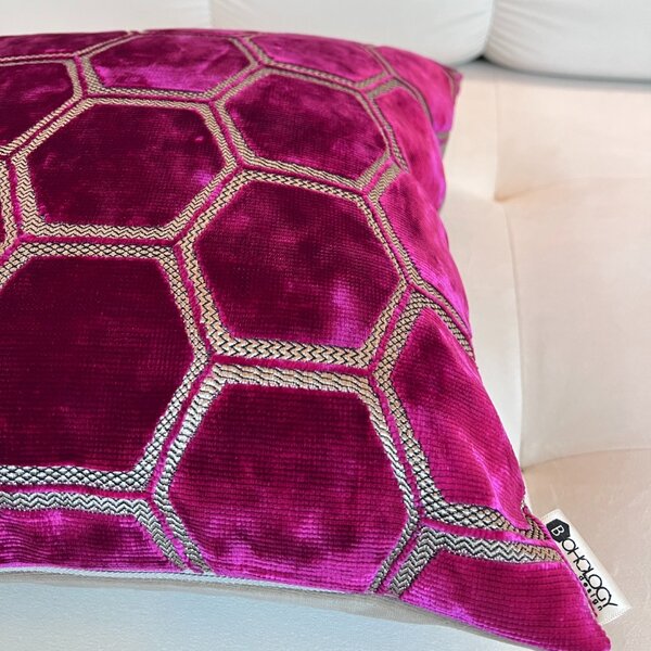 BOHOLOGY Růžový sametový povlak na polštář Hexagon 43 x 43 cm