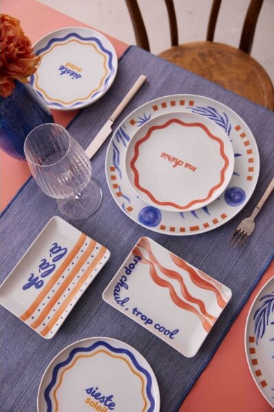 Jídelní sada 12 ks červená/modrá/bílá/porcelán