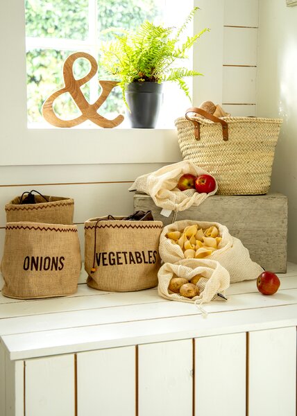 Pytel na skladování cibule KitchenCraft Natural Elements JVOS