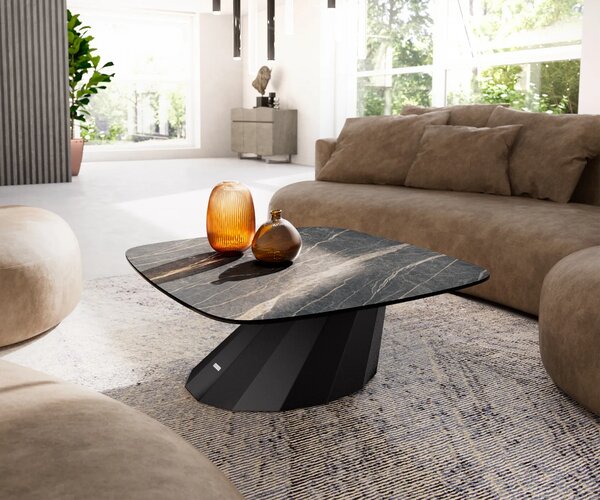 DELIFE Konferenční stolek Edge Boot 90x90 cm keramika Laminam® Noir Desir hnědá Parabi kov černá