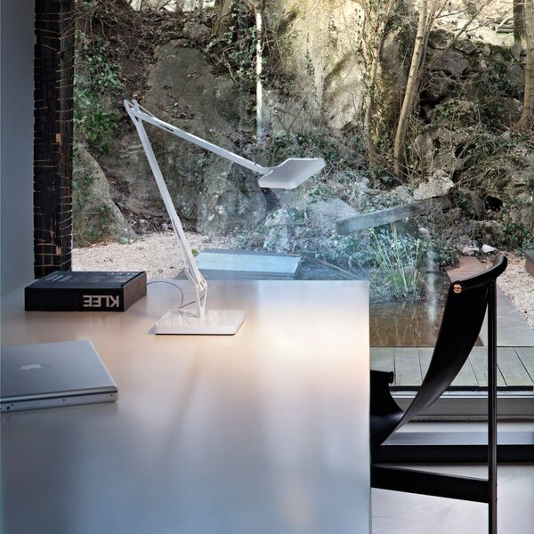 Flos designové stolní lampy Kelvin Led - bílá