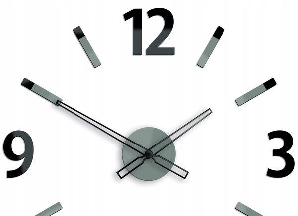 Nástěnné hodiny ModernClock stříbrné 60 cm