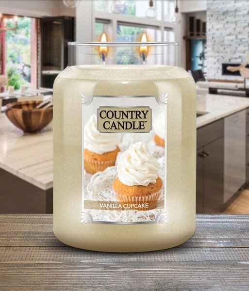 Tradiční sójová svíčka Vanilla Cupcake Country Candle 1 ks