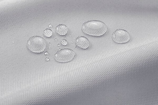 VODĚODOLNÝ ubrus na vánoční stůl, silný, HLADKÝ, elegantní, ŠEDÝ 130x200