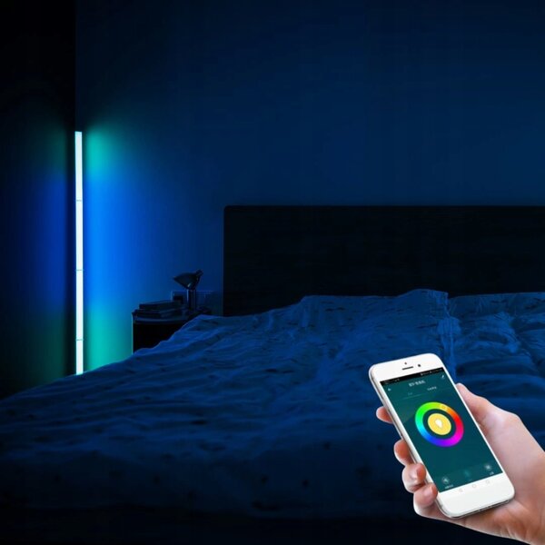 BOT Nordic chytrá rohová LED stojací lampa N2 140 cm WiFi RGB černá