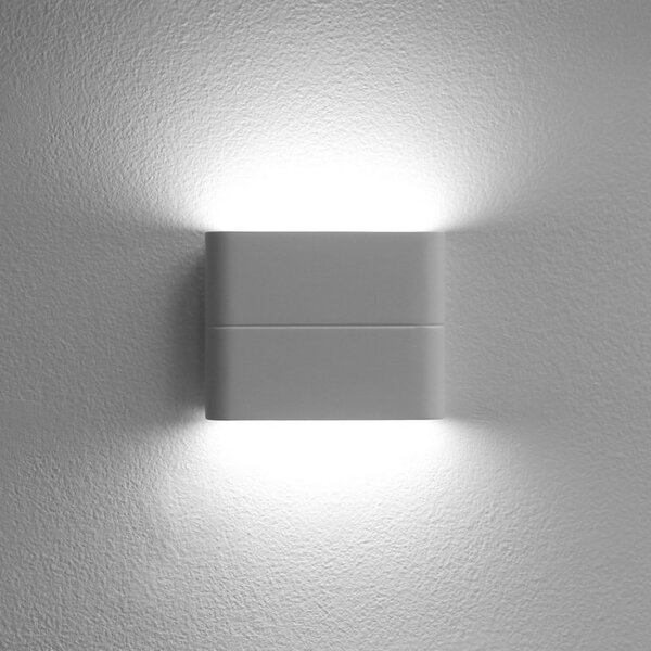 Led2 Nástěnné LED svítidlo FLAT S, š. 11 cm, IP54 Barva: Bílá