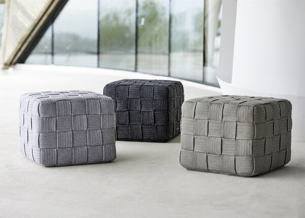 Cane-line Podnožka Cube, Cane-line, 48x48x39 cm, pásový výplet barva dark grey