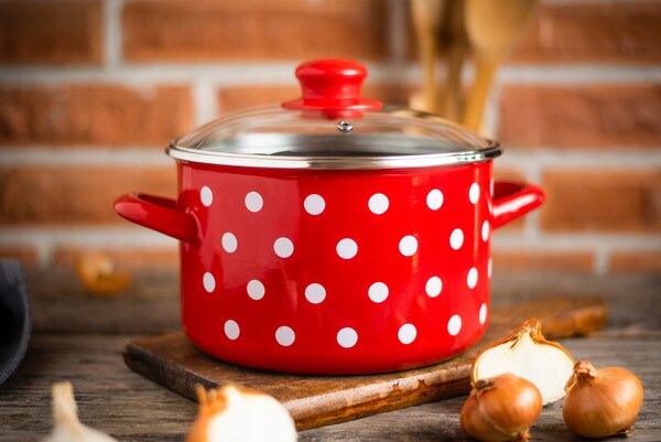 Tradiční Hrnec Metalac Dots on red 5 l