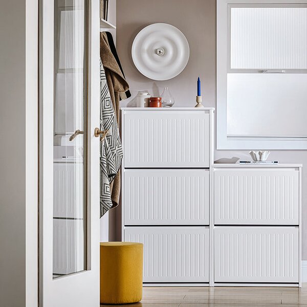 SoBuy FSR165-H-W Vyklápěcí botník se 3 výklopnými přihrádkami Sklápěč bot Komoda na boty Bílá 61 x 120 x 26 cm