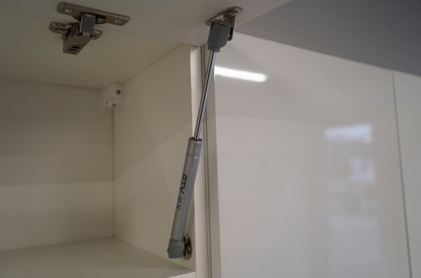 Kuchyňská linka CELESTE 180 cm lesklá bílá