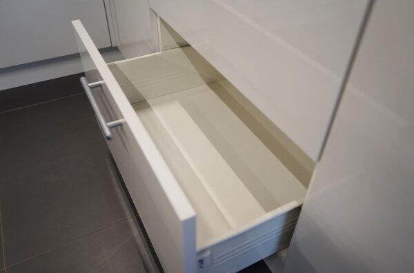 Kuchyňská linka CELESTE 180 cm lesklá bílá