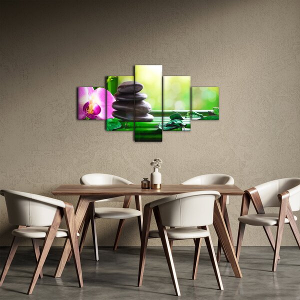 Obraz masážních kamenů a orchidee na vodě (125x70 cm)