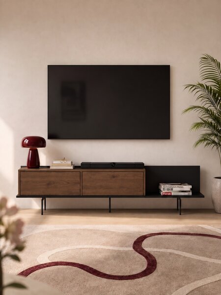 Moderní RTV skříňka Zenar 200 cm s kovovými nohami - elegantní ořech / černá