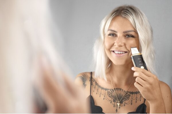 Concept PO2060 - Kosmetická ultrazvuková špachtle PERFECT SKIN 3,5W/5V USB černá