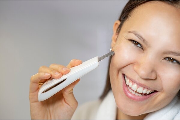 Concept PO2030 - Kosmetická ultrazvuková špachtle PERFECT SKIN 2,5W/5V USB bílá