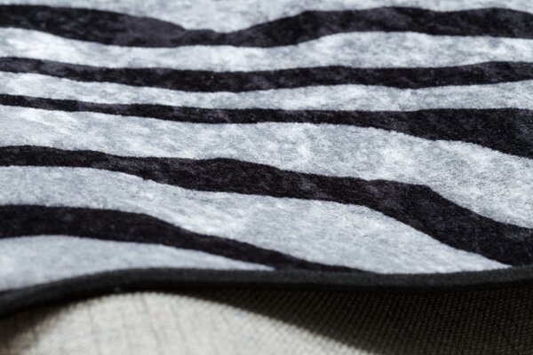 Koberec MIRO 51331.803 zebra, černý / bílý