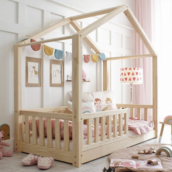 Dětská domečková Montessori postel z masivu borovice Bedhouse FENCE - 180x80 cm