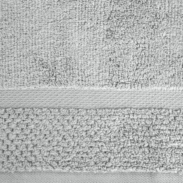 BAVLNĚNÝ RUČNÍK VILIA 50X90 CM STŘÍBRNÁ