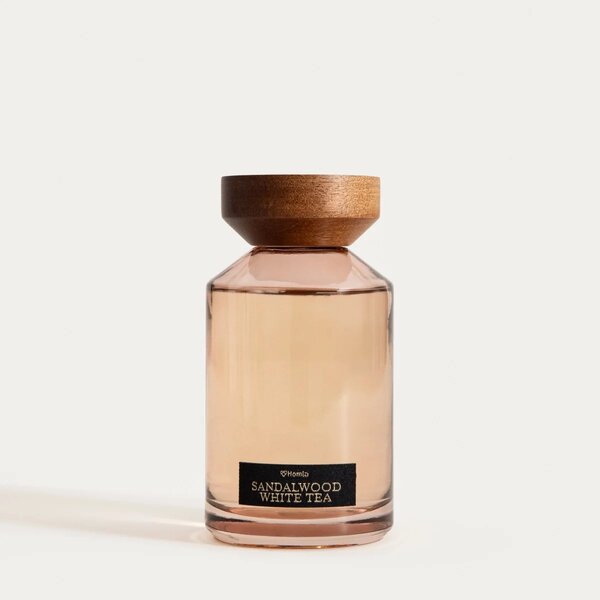 Difuzér s vůní WOODY BLEND Sandalwood White Tea 200 ml HOMLA