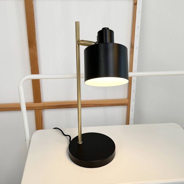 Dyberg Larsen stolní lampa Ocean, černá/mosaz, 43 cm, Černá, Obývací pokoj / jídelna, kov, Skandinávský