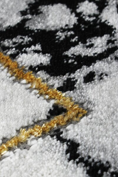 Koberec Diamond K4477G GOLD / GOLD