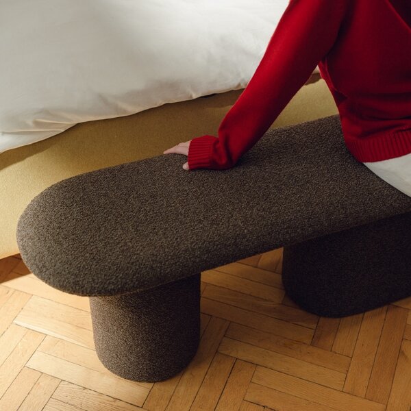 Noo.ma Hnědá bouclé lavice Rull 130 cm