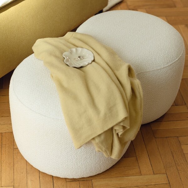 Noo.ma Béžový bouclé taburet Umbo 88 x 50 cm