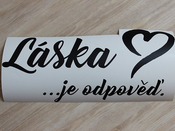 Láska je odpověď samolepka na zeď 40 x 20 cm