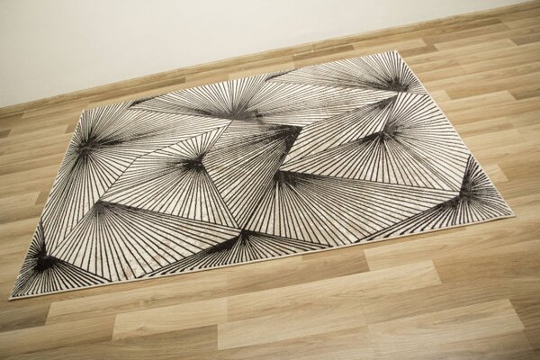 Koberec Studio E840A Geometrie černý / krémový