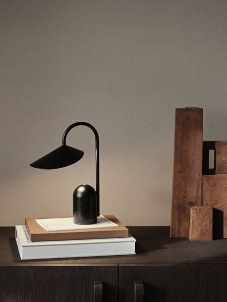 Stmívatelná LED lampa Arum Black