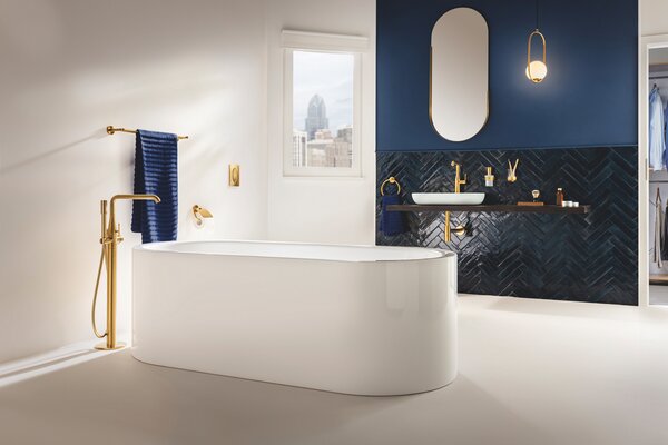 GROHE Essence Professional - Páková vanová volně stojící baterie, kartáčovaný Cool Sunrise 25248GN1