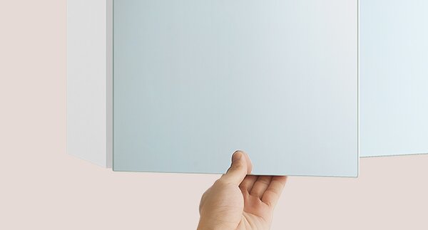 SONGMICS Závěsná zrcadlová skříňka Vasagle Batylda 90 cm bílá