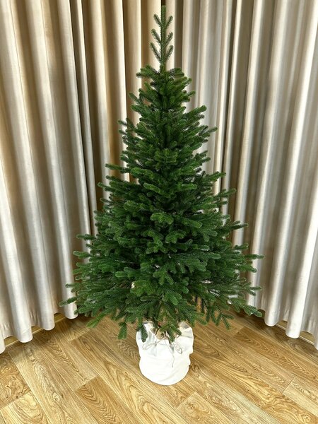 Smrk Prestige na kmeni 100% 3D- 210cm