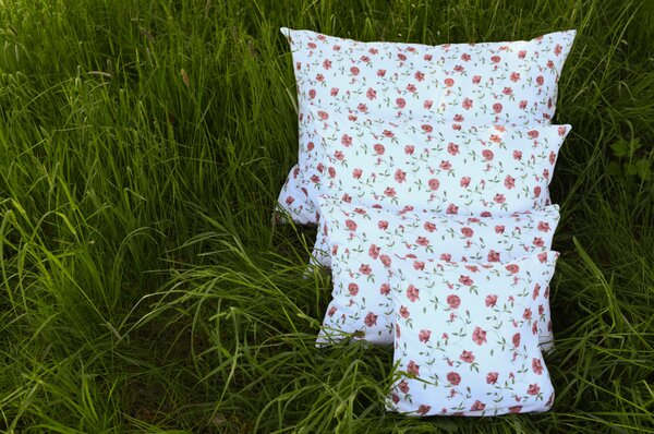Nelly TENCLEN - povlečení na polštář vlčí máky Rozměr: 40/40 CM ZIP