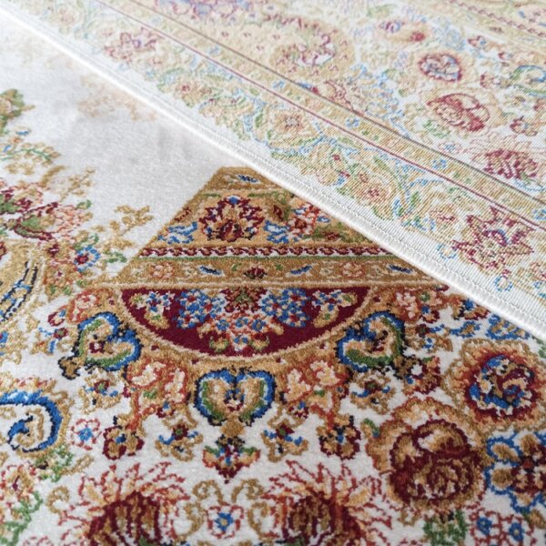 Koberec Exkluzivní Qum Silk 03 krémový