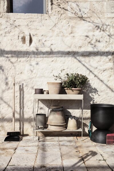 Ferm Living 110207693 Konzolový stolek Plant Box Two-Tier pískový