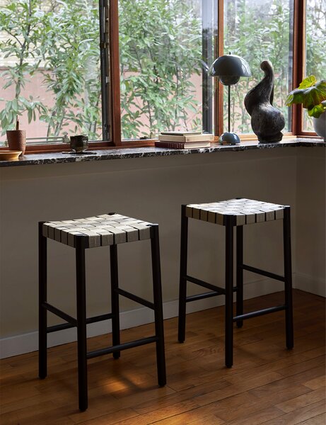 &Tradition designové barové židle Betty Bar Chair TK8 (výška sedáku 76 cm)