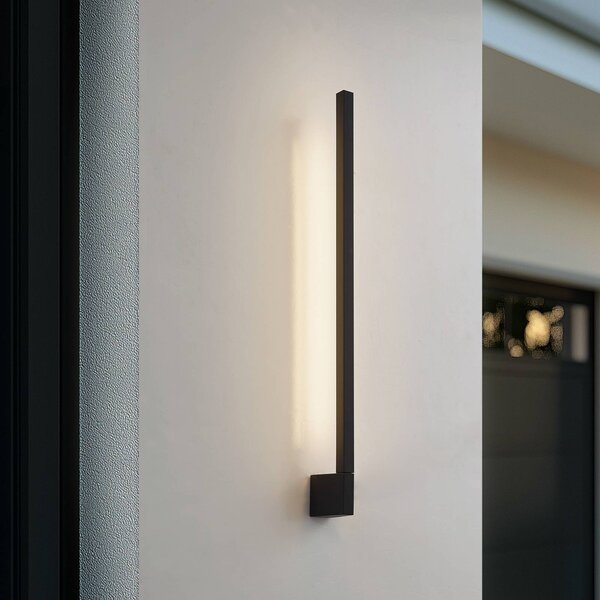 Lindby LED nástěnné světlo Neano, 80 cm, černé, kov, IP54, Černá, Hliník, Moderní