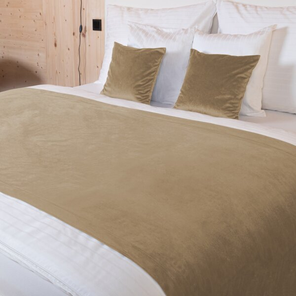 Biante Sametový přehoz/běhoun na postel Velvet Premium SVP-026 Kávově béžový 50x140 cm