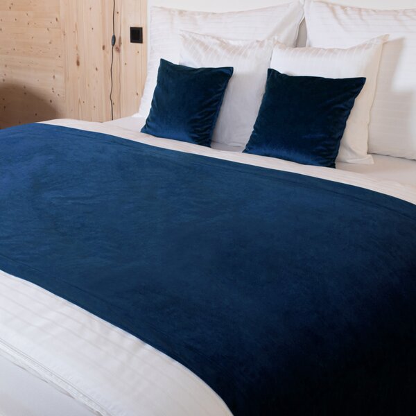 Biante Sametový přehoz na postel Velvet Premium SVP-029 Námořnická modrá 140x200 cm