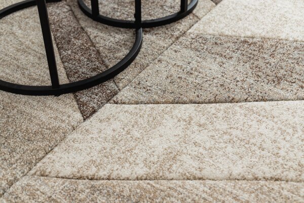 Koberec FEEL 5673/15055 HERRINGBONE béžový / hnědý / krémový
