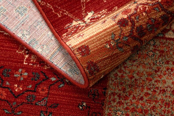 Koberec KASHQAI 4327 300 Patchwork bordó