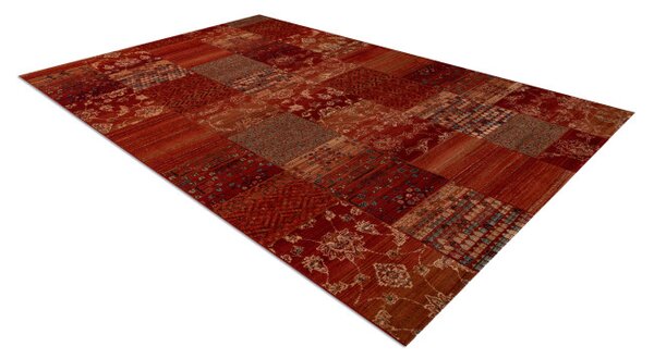 Koberec KASHQAI 4327 300 Patchwork bordó
