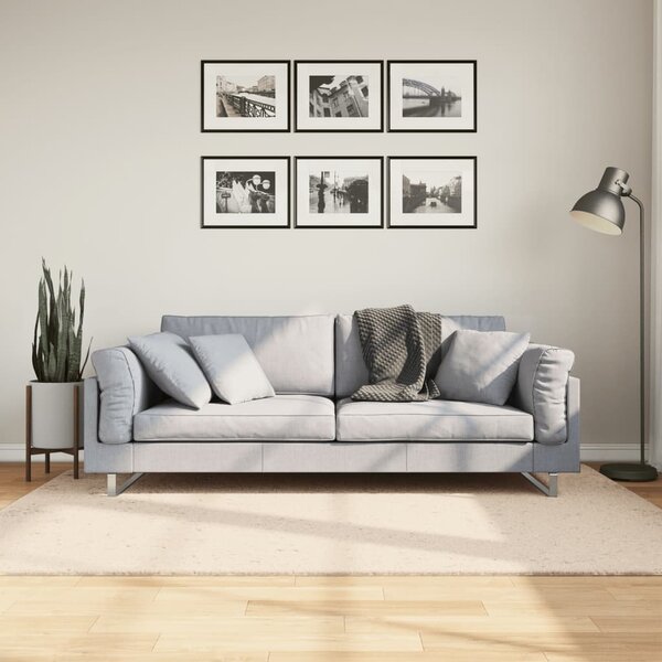 Koberec HUARTE krátký vlas měkký a pratelný béžový 140x200 cm