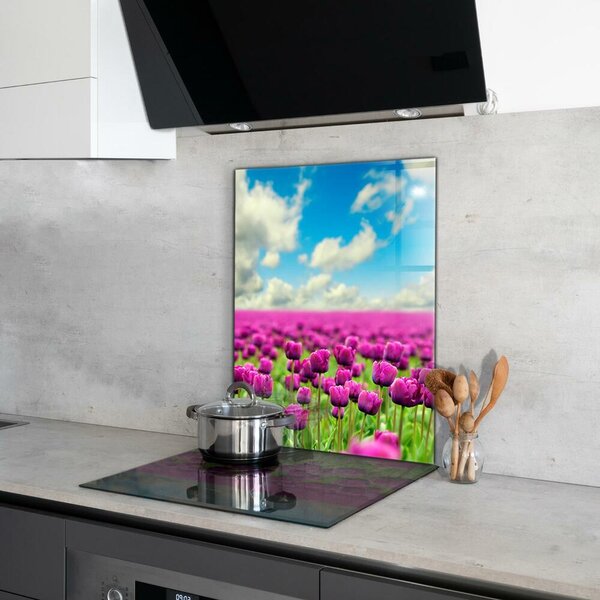 Skleněný panel Pole růžové tulipány louka