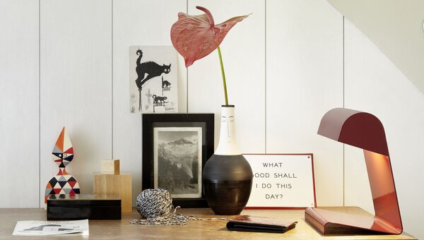 Vitra designové stolní lampy Lampe de Bureau
