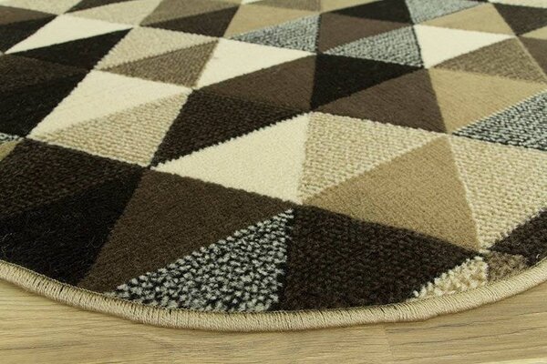 Kulatý koberec LUNA 503430/67911 trojúhelníky hnědý Rozměr: průměr 60 cm
