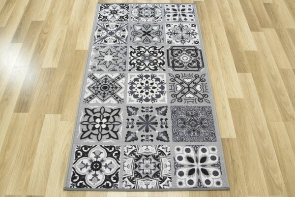 Protiskluzový koberec / běhoun Patchwork šedý