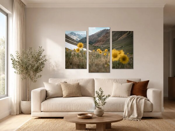 Horské údolí se žlutými květy – Třídílný obraz B, 90 × 60 cm