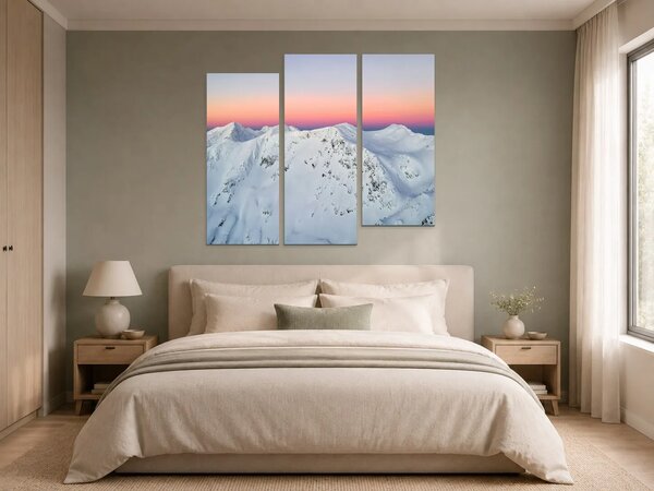 Zasněžené horské hřebeny při západu slunce – Třídílný obraz C, 120 × 100 cm
